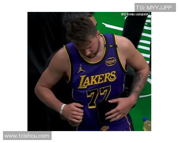 曝东契奇近期忍受剧痛作战！接受全天候治疗 因湖人伤员多他不想缺席