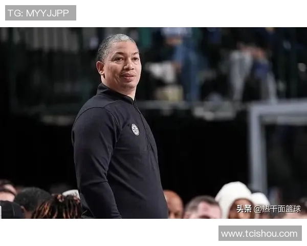 从落后17分到赢13分，快船击败勇士，泰伦卢需要感谢格林，感谢科尔